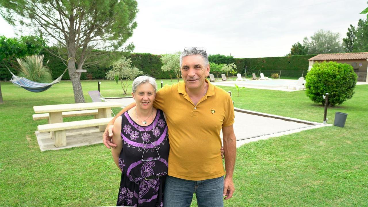 Chambres D'Hotes Le Saint Victor - Provence, Vaucluse Pernes-les-Fontaines Eksteriør billede